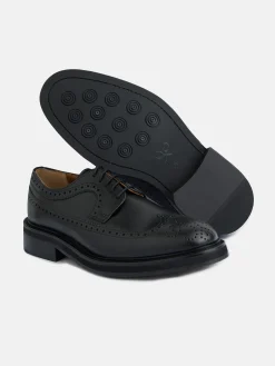 Zapato clasico piel perforado negro