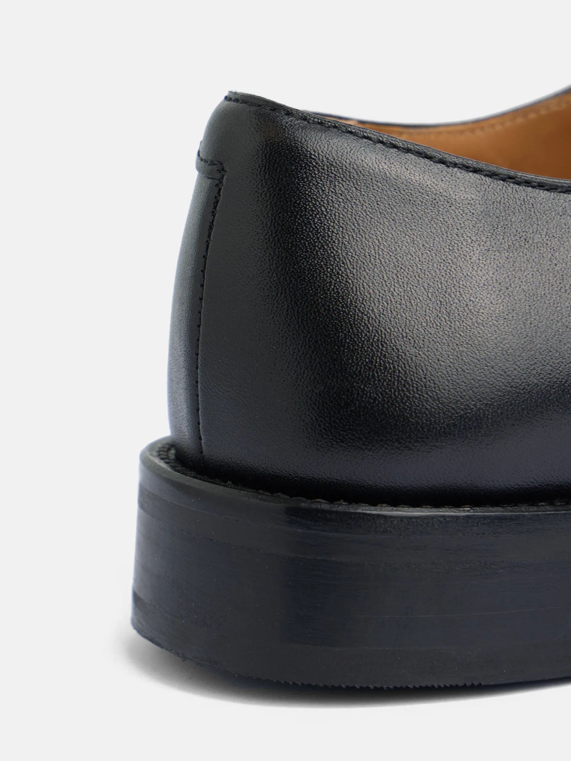 Zapato hebilla piel negro
