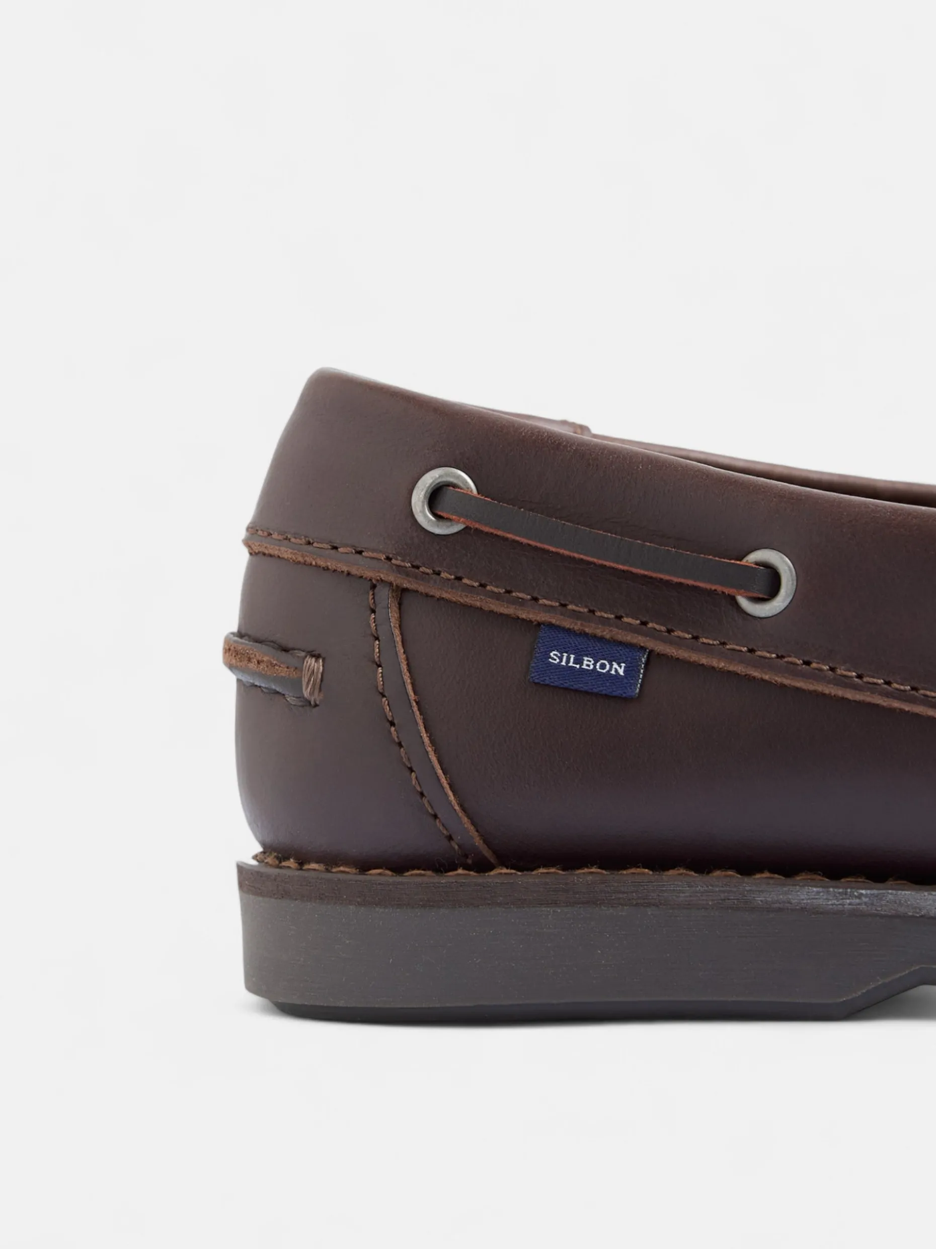 Zapato nautico piel fino marron oscuro
