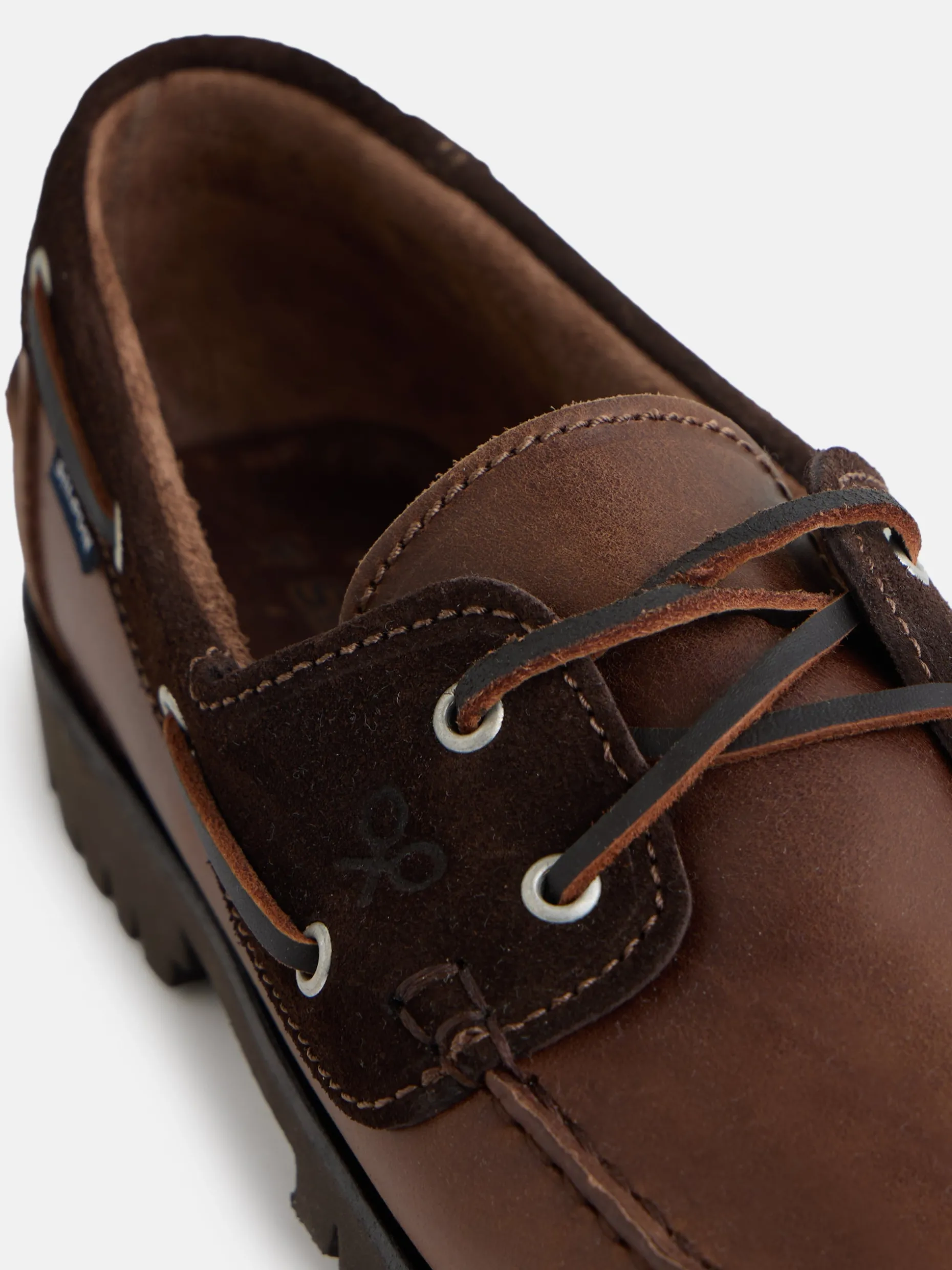 Zapato sport nautico combinado marron oscuro