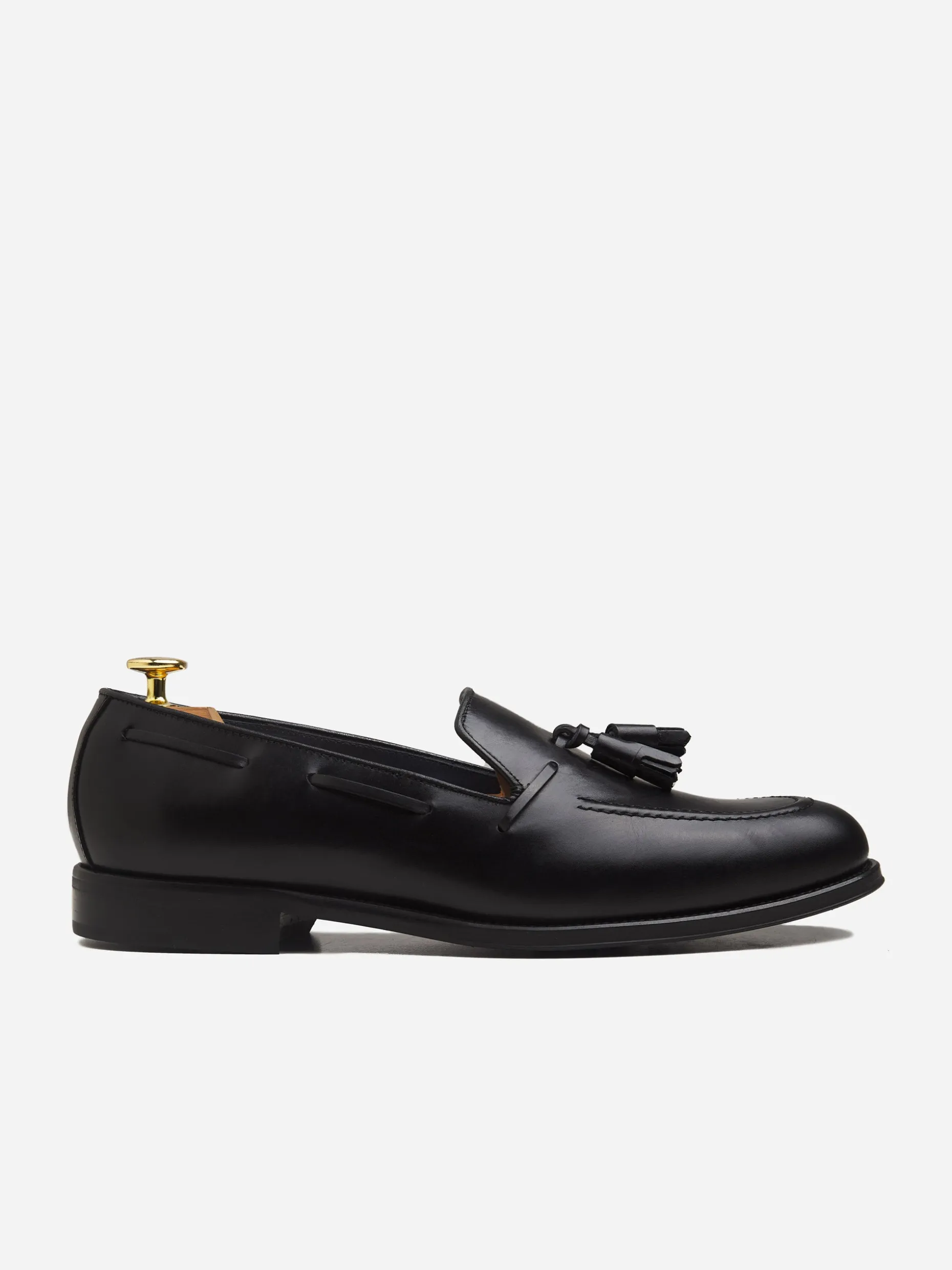 Zapato vestir borlas negro mate